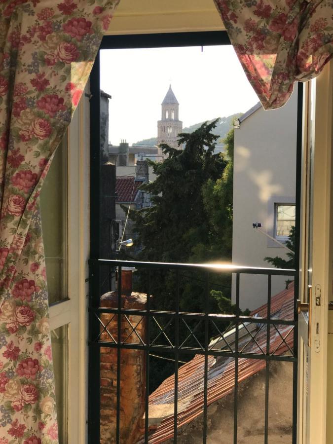 Studio In The Top Center Apartment Split Exterior foto